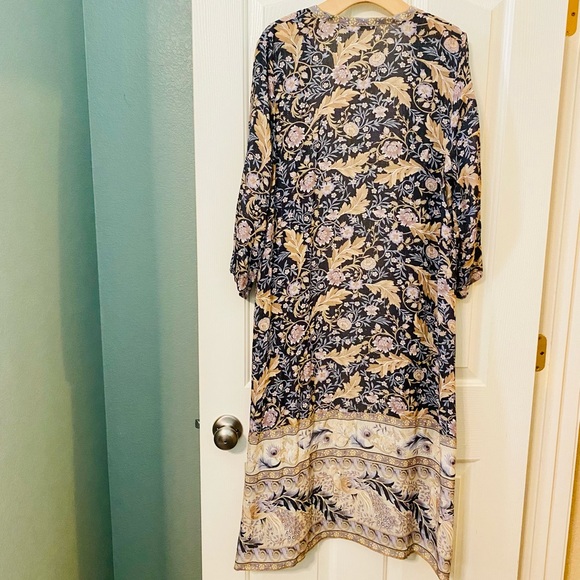 EUC Spell & the Gypsy Collective Nightshade Oasis Duster - Picture 8 of 17